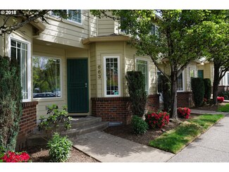 663 NE 8th St, Gresham, OR 97030