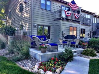 1004 W Shore Dr, Culver, IN 46511