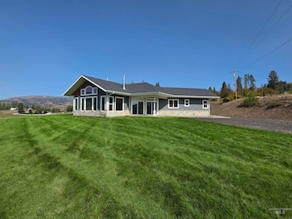 109 Austin Ln, Kamiah, ID 83536