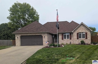 7992 Boerner Ct, Terre Haute, IN 47805