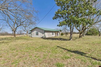 2785 Browns Chapel Rd, Viola, AR 72583