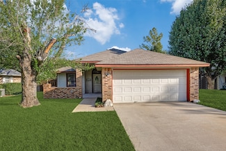 2901 Anysa Ln, Denton, TX 76209