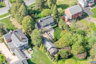 1012 Locust Ave, Charlottesville, VA 22901