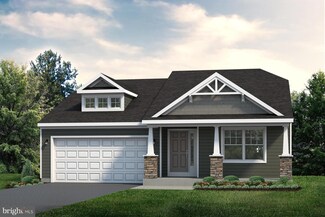 400 Bronwyn Ln, Shippensburg, PA 17257