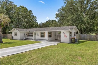 3900 SW Marlin Rd, Dunnellon, FL 34431