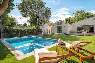 5444 Morella Ave, Valley Village, CA 91607