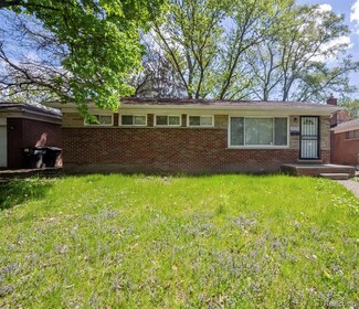 19176 Redfern St, Detroit, MI 48219