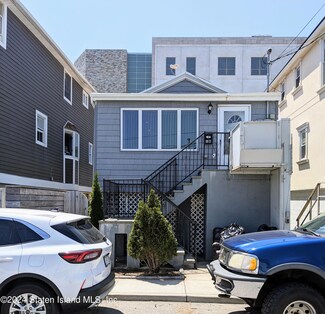 18 W 9th Rd, Broad Channel, NY 11693