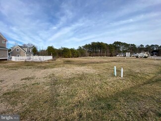 17440 Lighthouse Commons Dr, Piney Point, MD 20674