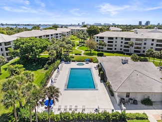 3716 Whitehall Dr Unit 4050, West Palm Beach, FL 33401