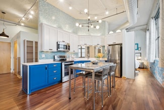 1901 E Hennepin Ave Unit 103, Minneapolis, MN 55413