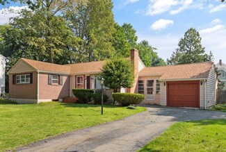 14 Summer St, Sharon, MA 02067