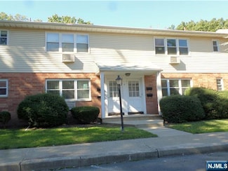 8B Lakeview Ave Unit 8B, Leonia, NJ 07605