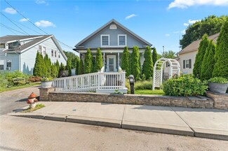 64 Shippee Ave, West Warwick, RI 02893