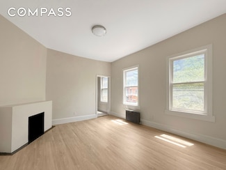 461 6th Ave Unit 3, New York, NY 10011
