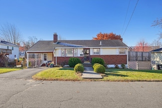 10 Festa Rd, Revere, MA 02151