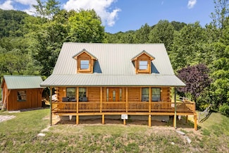 8743 Wards Gap Rd, Cana, VA 24317