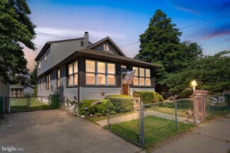 812 Center St, Gloucester City, NJ 08030