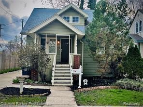 119 Hilldale Dr, Royal Oak, MI 48067