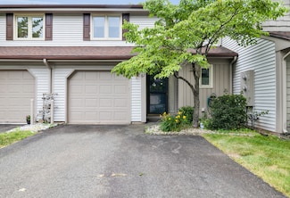 67 Copper Beech Dr, Rocky Hill, CT 06067