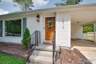 1512 Pine St, Athens, AL 35611