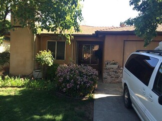 4310 N Cornelia Ave, Fresno, CA 93722