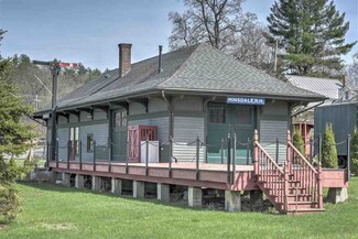 52 Depot St, Hinsdale, NH 03451