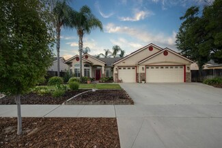 2151 Oak Ave, Sanger, CA 93657