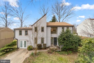 5454 Bluecoat Ln, Columbia, MD 21045