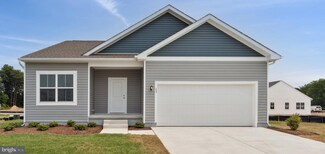 10 Paddleboat Ct, Felton, DE 19943