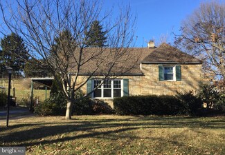 3124 Brookwood St, Harrisburg, PA 17111