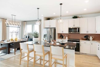 1480 Philipp Way, Shakopee, MN 55379