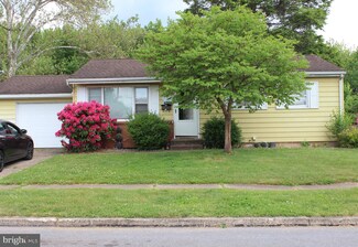 14 Ray Rd, Middletown, PA 17057