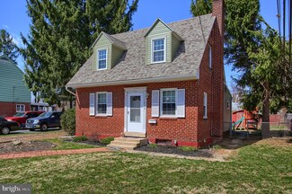 1922 Kent Dr, Camp Hill, PA 17011