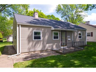3825 Lennox Ave NE, Cedar Rapids, IA 52402
