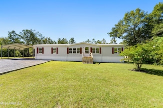 23 Treasure Trail, Mc Henry, MS 39561