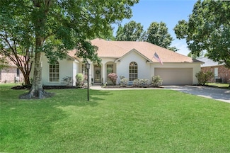 2308 Crossing Ct, Mandeville, LA 70448