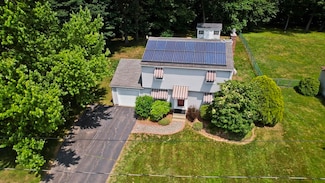 80 Vassar Rd, Feeding Hills, MA 01030
