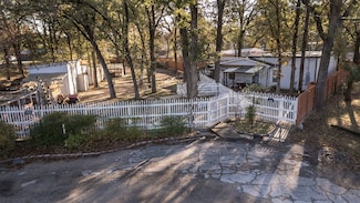 9953 Green Tree Ln, Wills Point, TX 75169