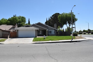 44002 32nd St W, Lancaster, CA 93536