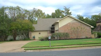 8619 Rosewood Dr, College Station, TX 77845