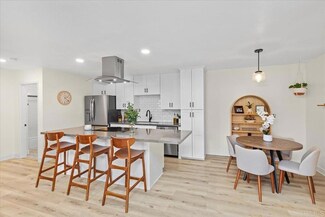 1740 S El Camino Real Unit 101, Encinitas, CA 92024