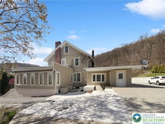 794 Claremont Ave, Tamaqua, PA 18252