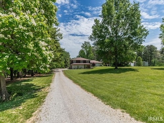 13725 Old State Rd, Evansville, IN 47725
