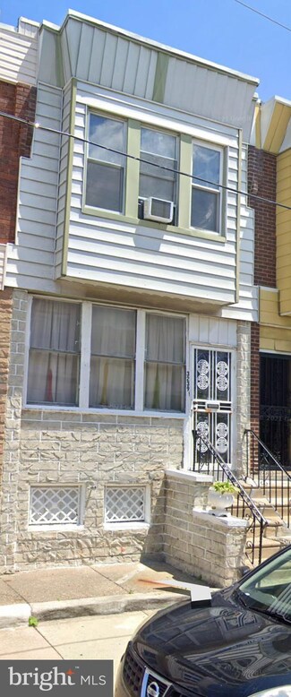 3239 N Marston St, Philadelphia, PA 19129