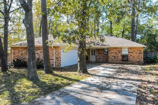 230 Wedgewood Ct, Spring, TX 77386