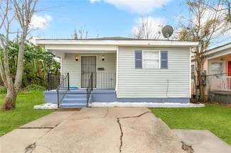9012 Oleander St, New Orleans, LA 70118