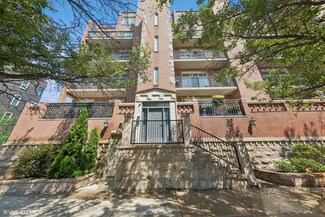 820 W Hubbard St Unit 4, Chicago, IL 60642