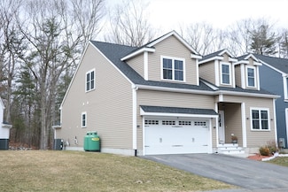 29 Brown Bear Ln Unit 29, Milford, MA 01757