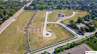 2355 Summertime Ct, Lincoln, NE 68512